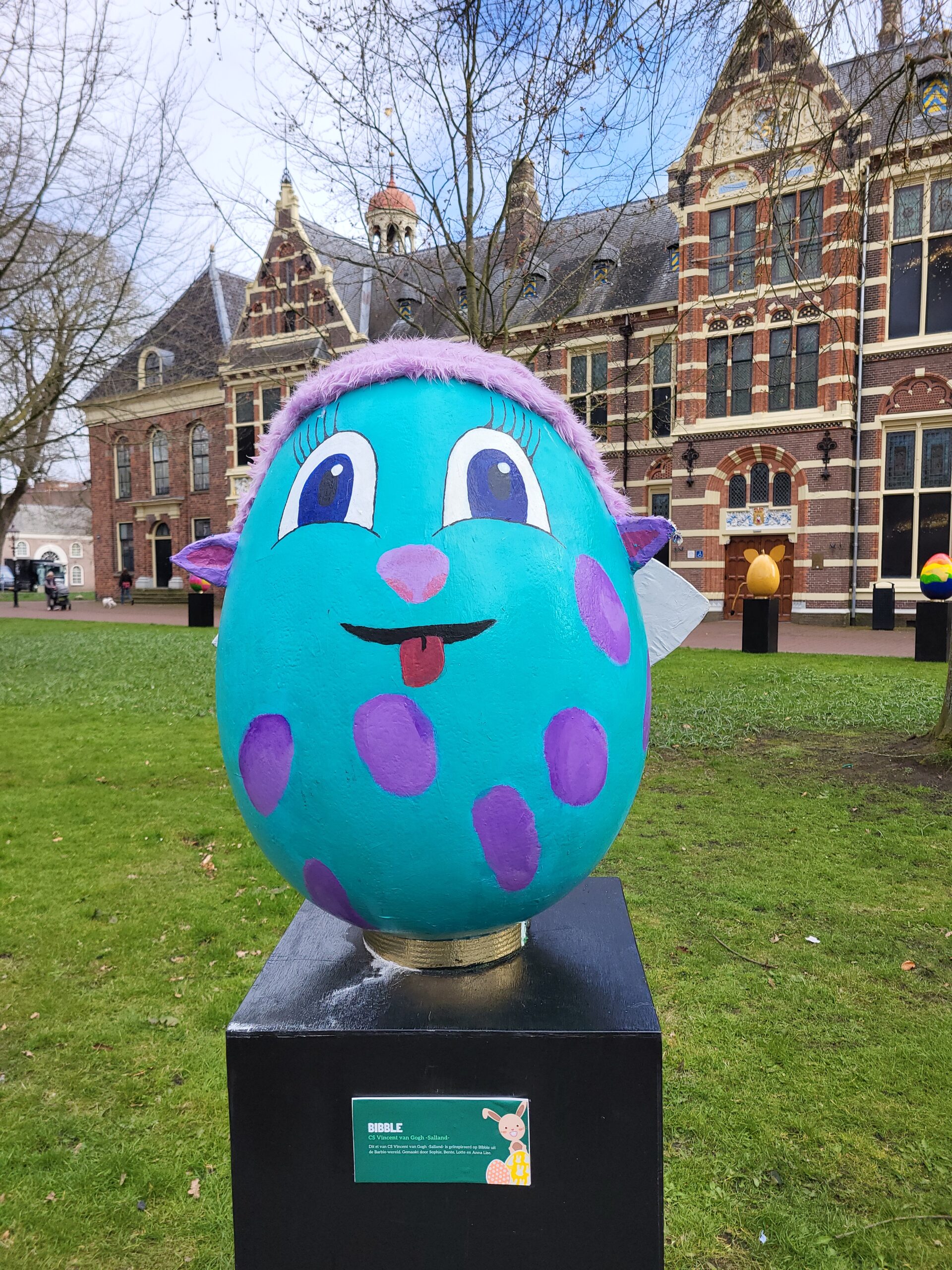 Riesenei inHolland